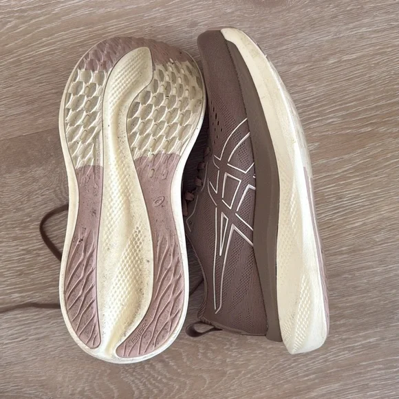 ASICS Glideride Max 8.5 - Picture 4 of 5